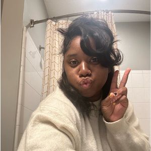 Meet your Posher, Jamia